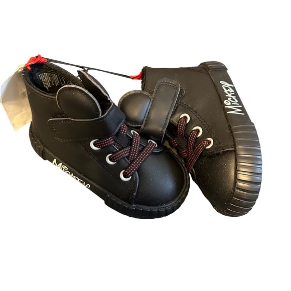 Mickey Mouse shoes - Picture 6 of 9